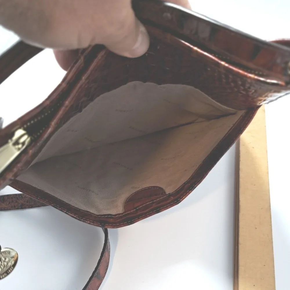 Brahmin Katie Pecan Melbourne Croc Embossed Leather Crossbody Bag Brown - Picture 11 of 16
